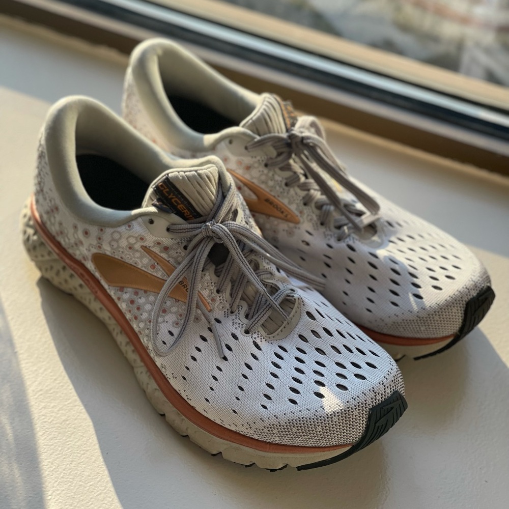 Brooks Glycerin 17 Women’s Running Shoe - US 10